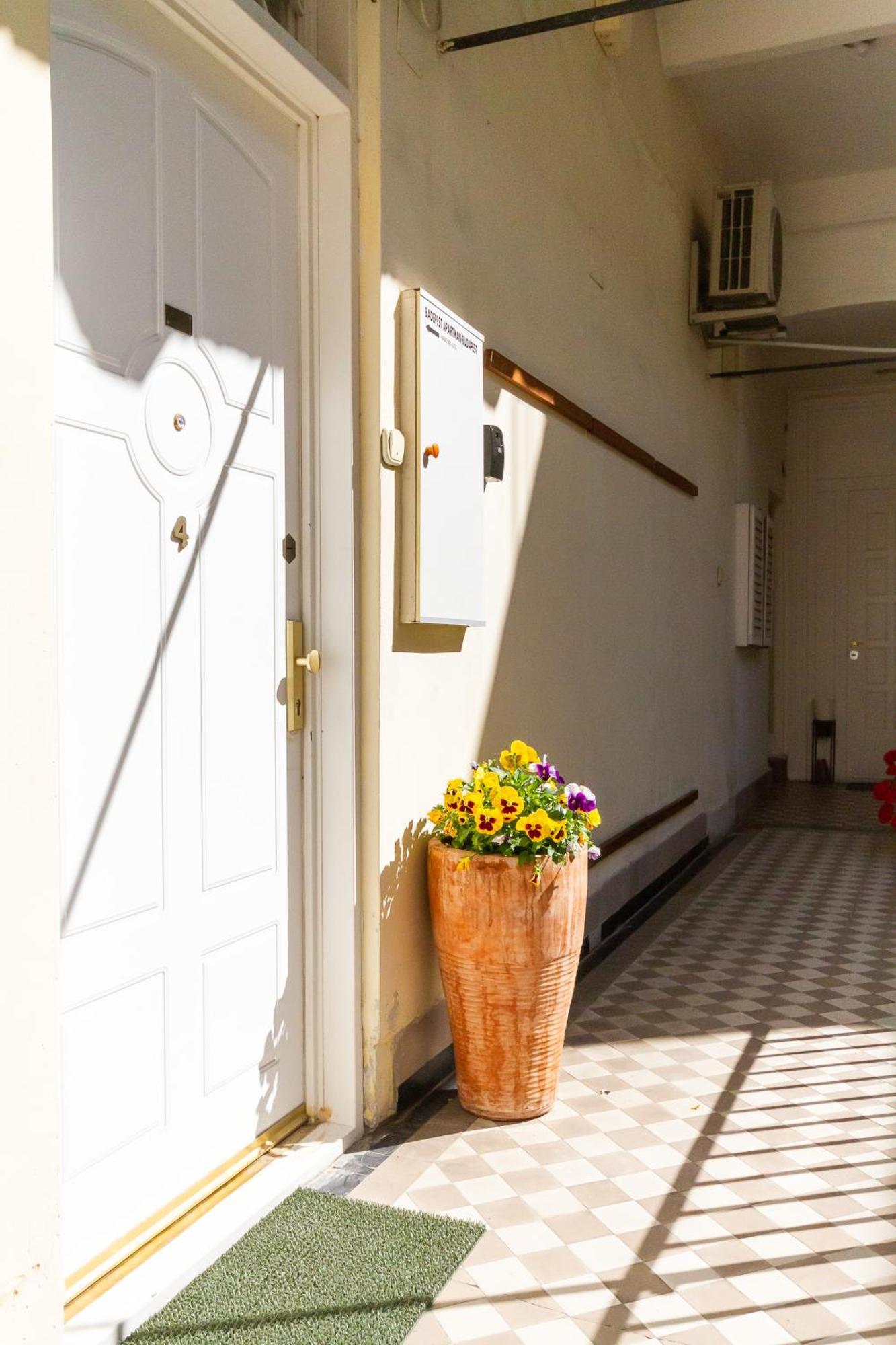 Badepest Apartment Budapest Bagian luar foto